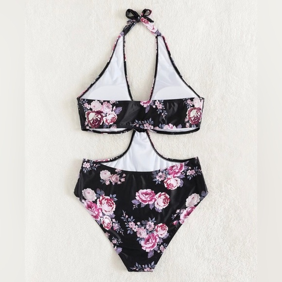 Plus Floral Cut-Out Ring Linked Halter One Piece Swimsuit - Picture 2 of 3